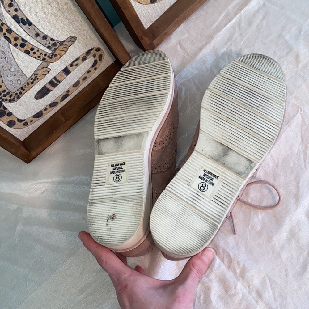 Pink shoes - Picture 4 of 4